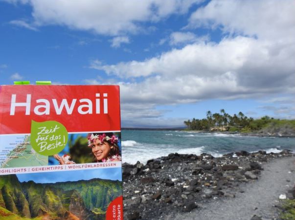 Letzter Tag auf Big Island. Gerade noch an ein Bild für die Stadtbibliothek gedacht ;-) Der Reiseführer hat uns wieder einige, uns noch unbekannte, Orte entdecken lassen.